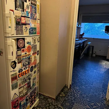 Great Quiet Neighborhood Apartment